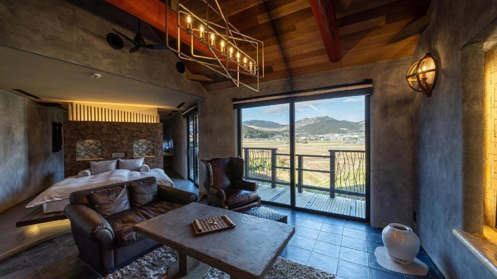 Yufuin Luxury Villa -Zakuro- Exteriör bild