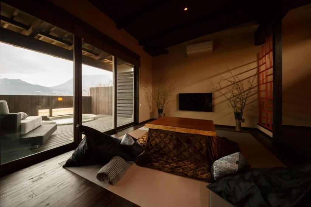Yufuin Luxury Villa -Zakuro- Exteriör bild